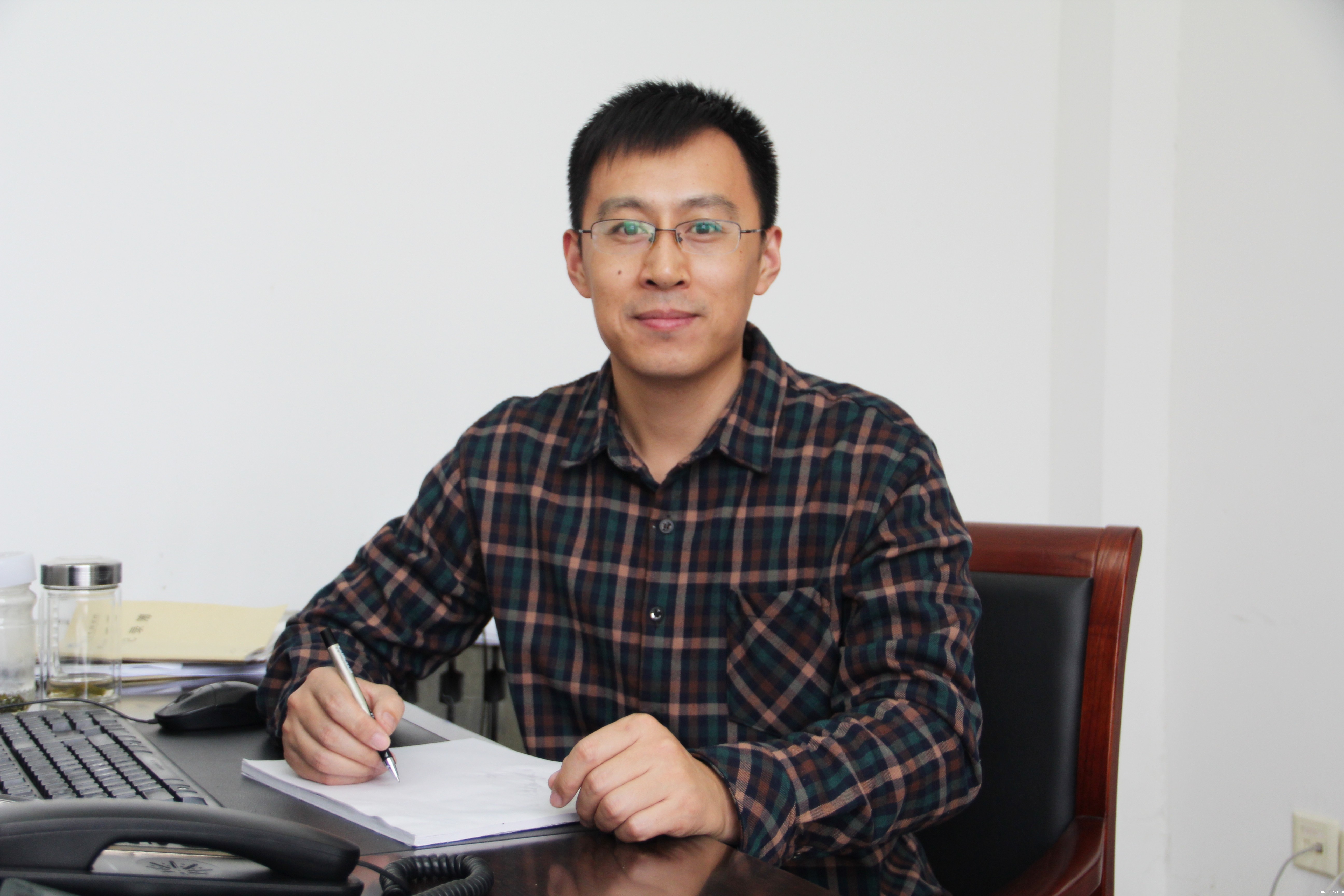 原帅.jpg 原帅.jpg