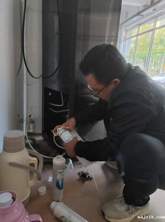 870ea3a54c547c84b70214e7f8f8b1a